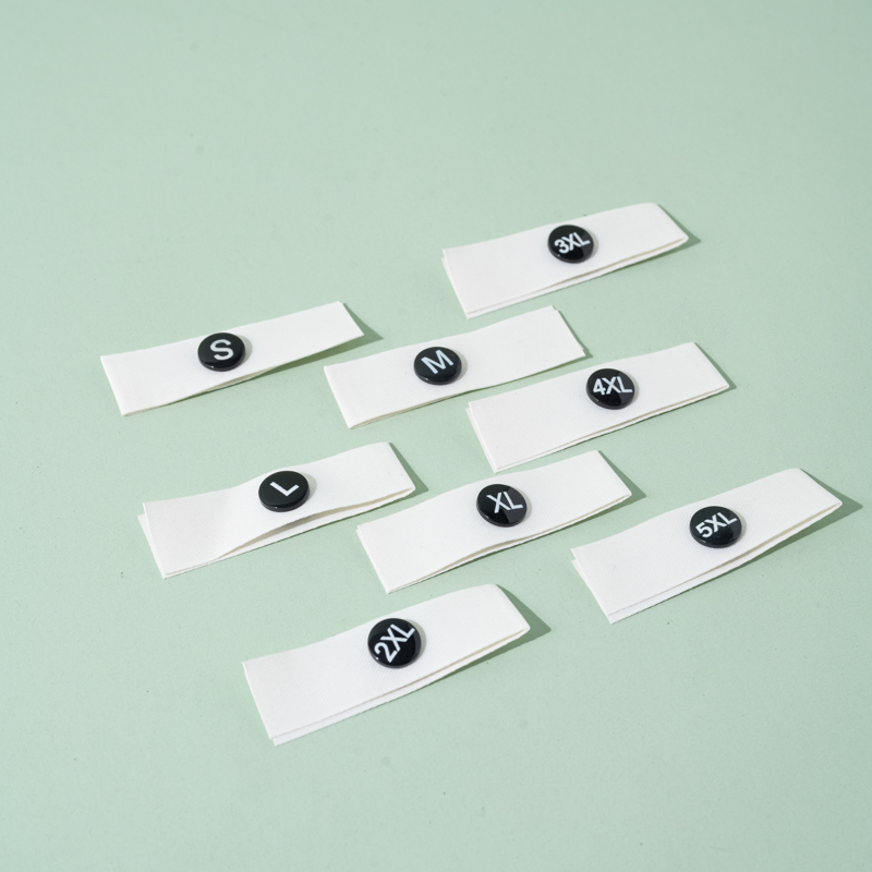 custom size tags for clothing