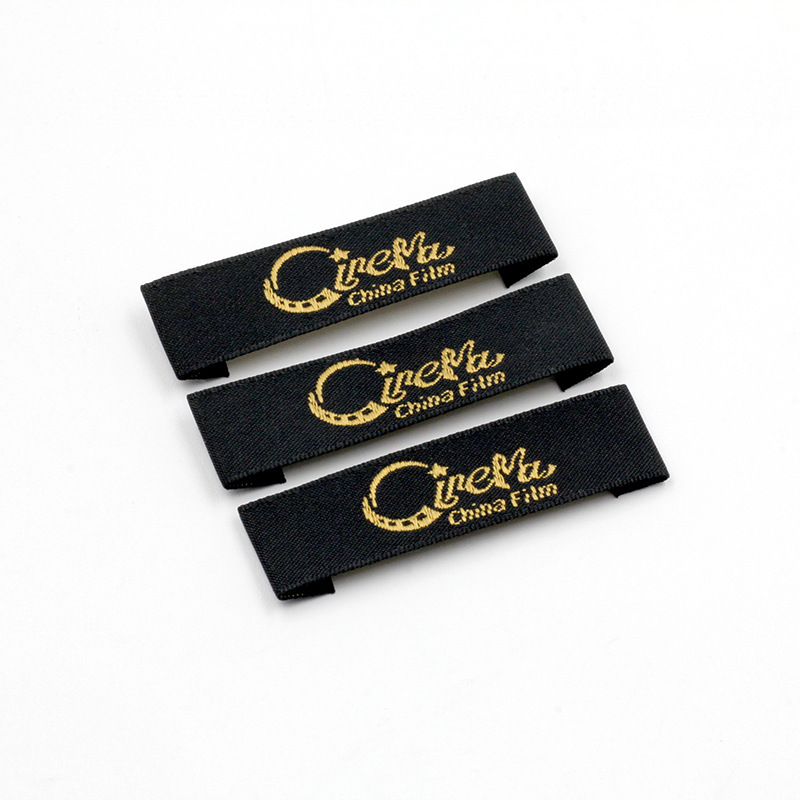 embroidered name labels